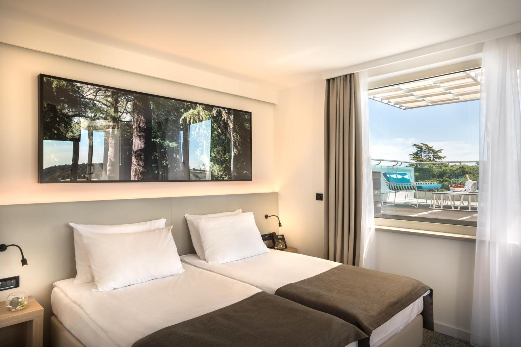 Eden Hotel By Maistra Collection Rovinj Room photo