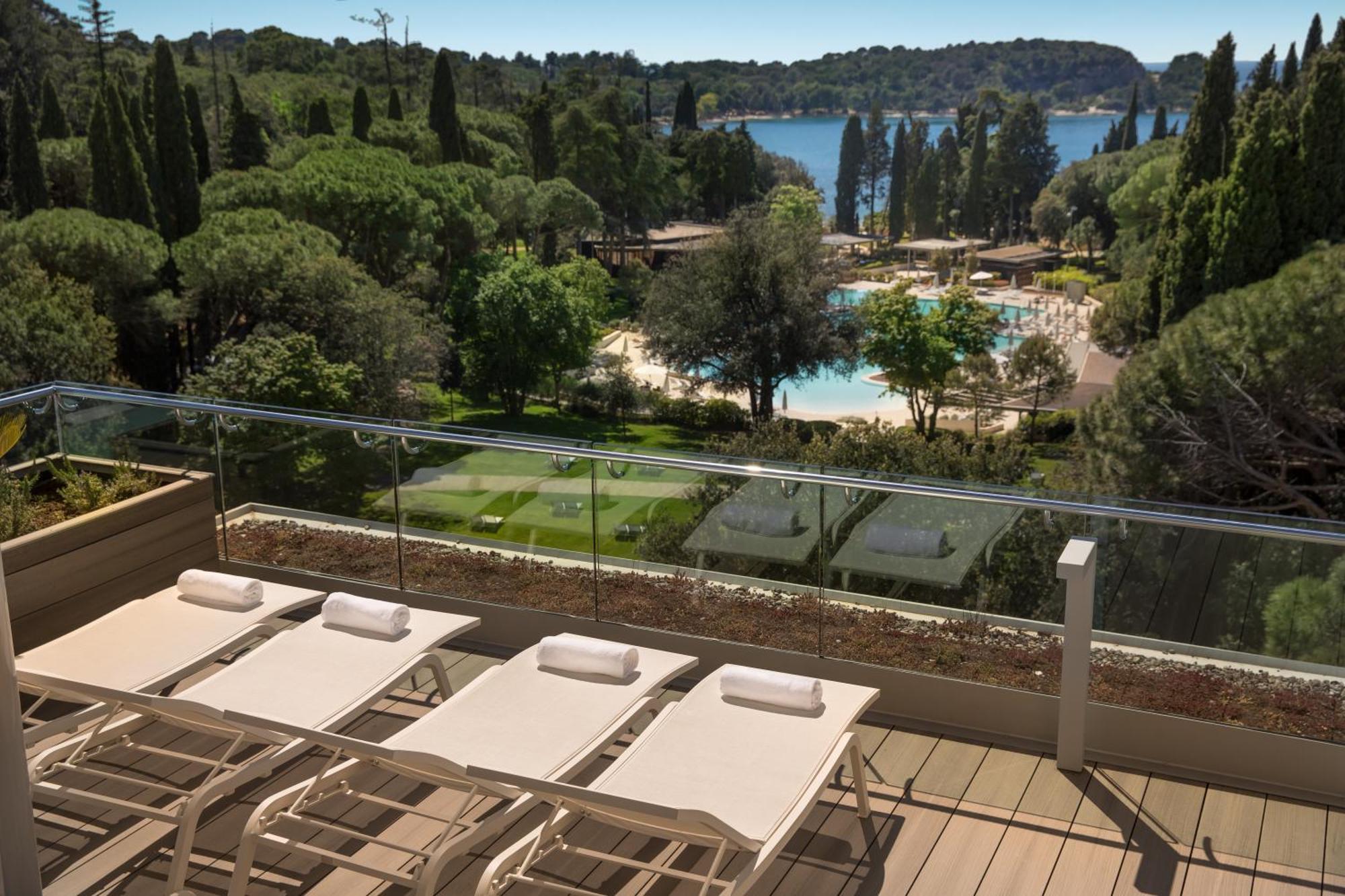 Eden Hotel By Maistra Collection Rovinj Room photo